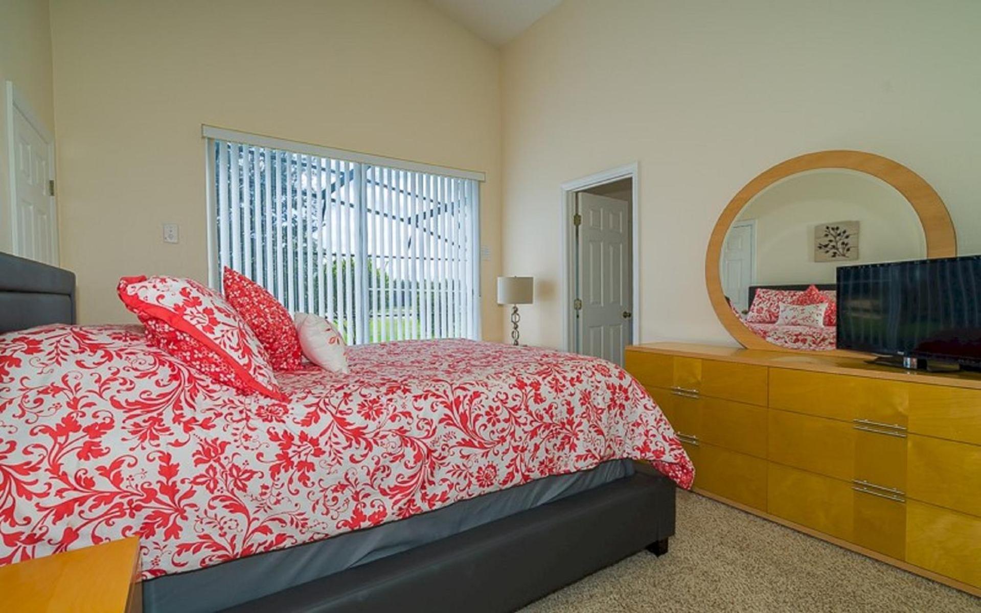 2025 Vacation Savings Secure Your Spot Today Orlando Exterior photo