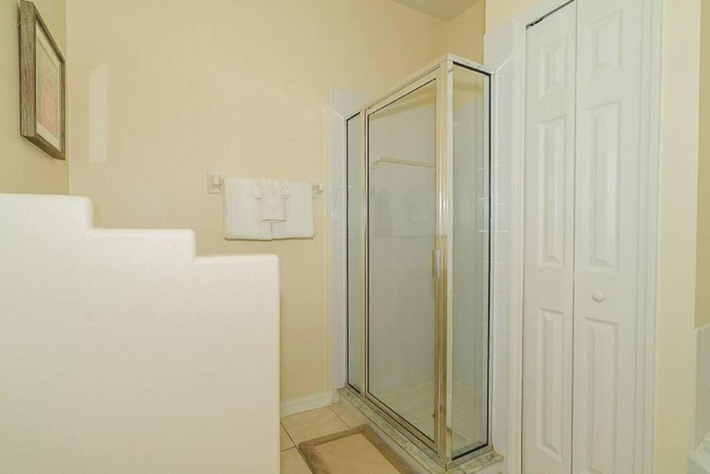 2025 Vacation Savings Secure Your Spot Today Orlando Exterior photo