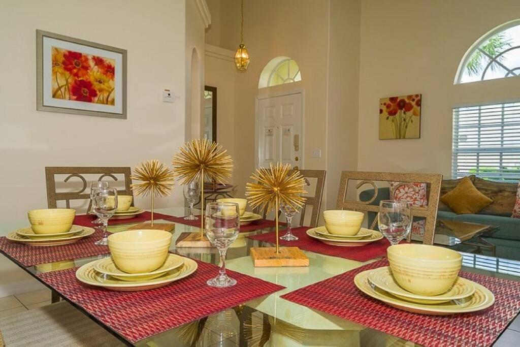 2025 Vacation Savings Secure Your Spot Today Orlando Exterior photo