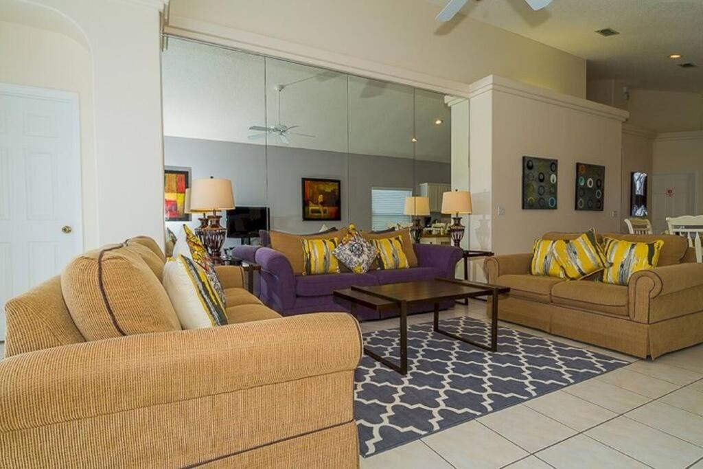 2025 Vacation Savings Secure Your Spot Today Orlando Exterior photo